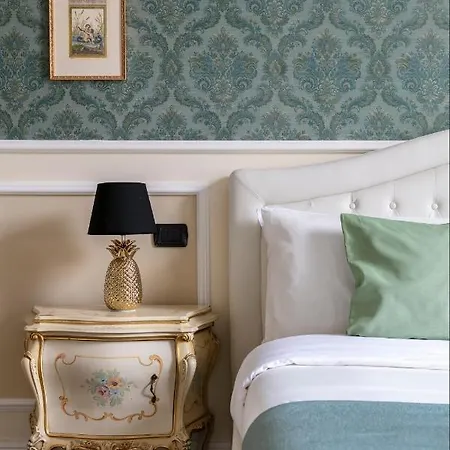 Апартаменты Renaissance Luxury Experience